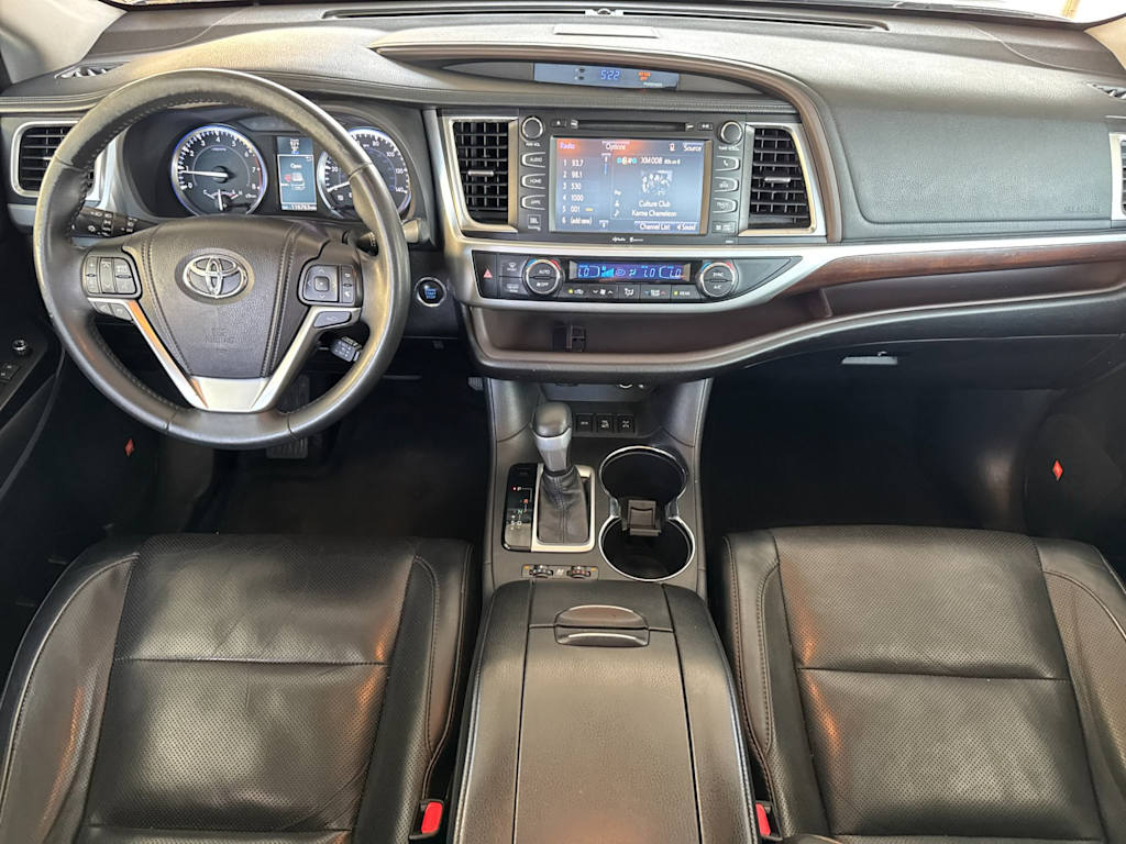 Thumbnail: 2015 Toyota Highlander - 2