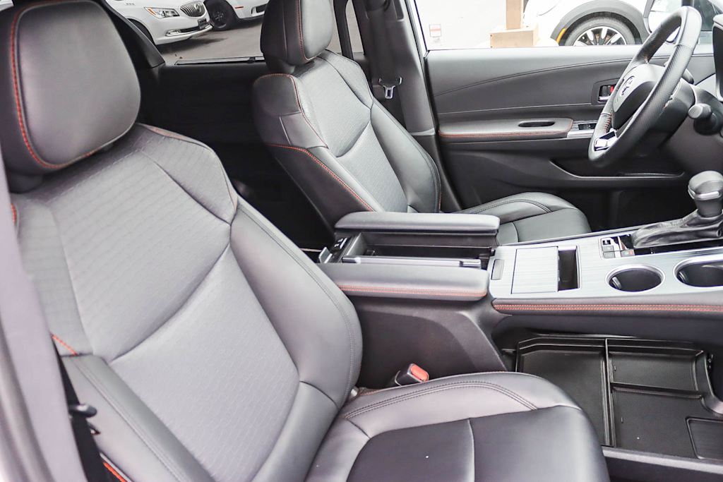 Thumbnail: 2022 Toyota Sienna - 9