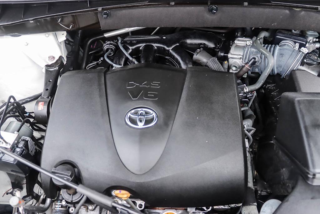 Thumbnail: 2018 Toyota Highlander - 7