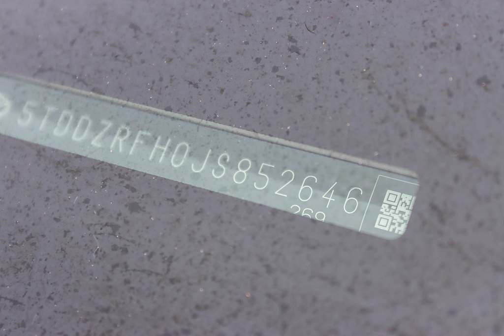 Thumbnail: 2018 Toyota Highlander - 16