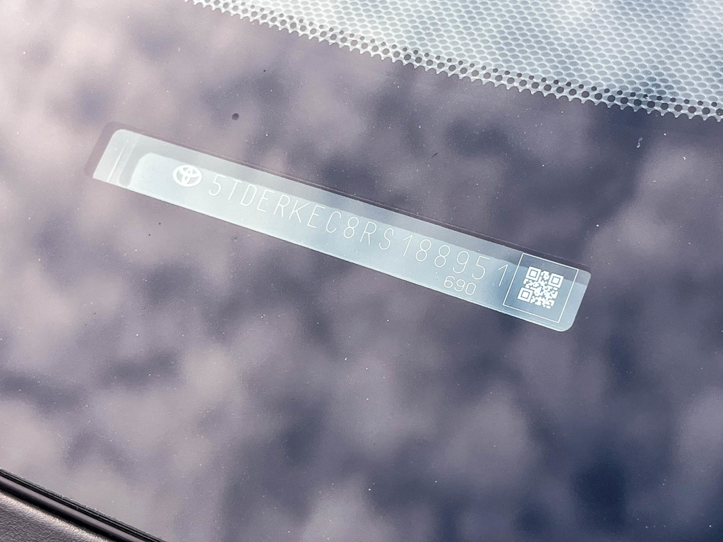 Thumbnail: 2024 Toyota Sienna - 16