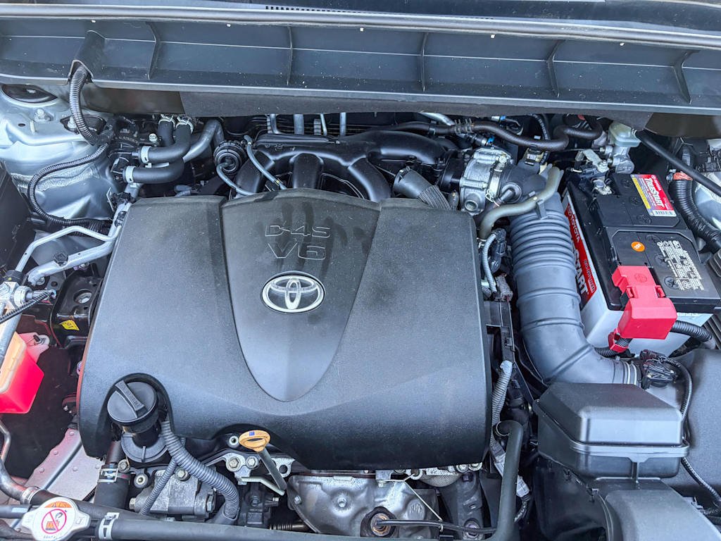 Thumbnail: 2021 Toyota Highlander - 7