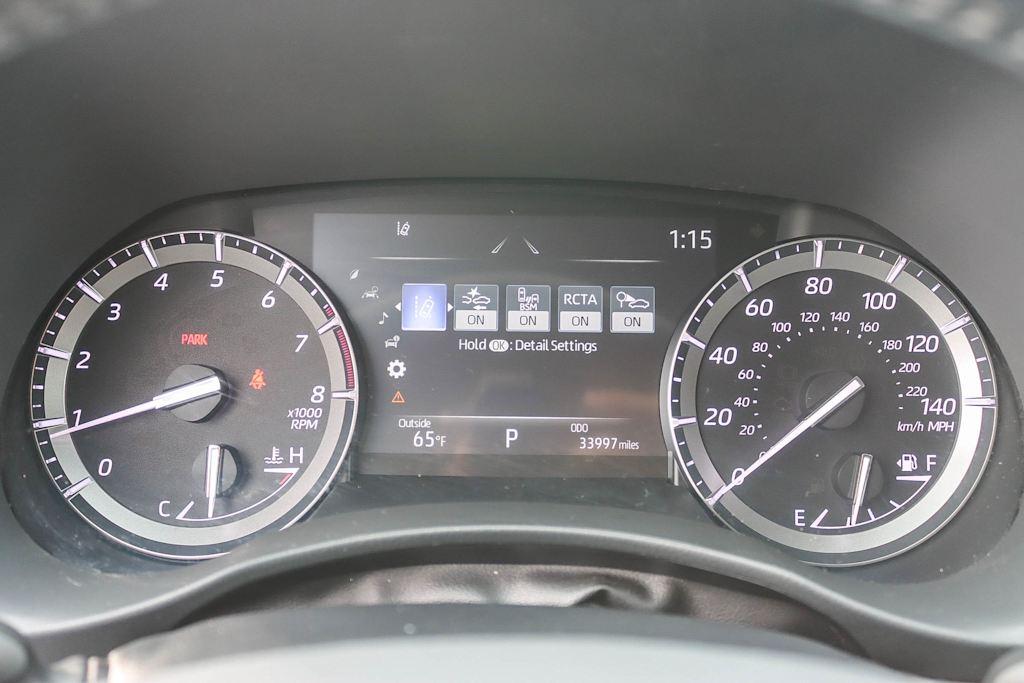 Thumbnail: 2020 Toyota Highlander - 13