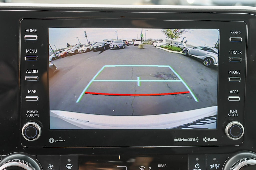 Thumbnail: 2020 Toyota Highlander - 27