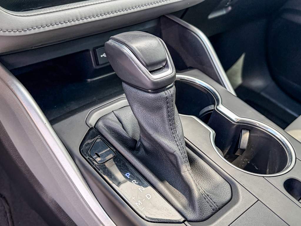 Thumbnail: 2021 Toyota Highlander - 13
