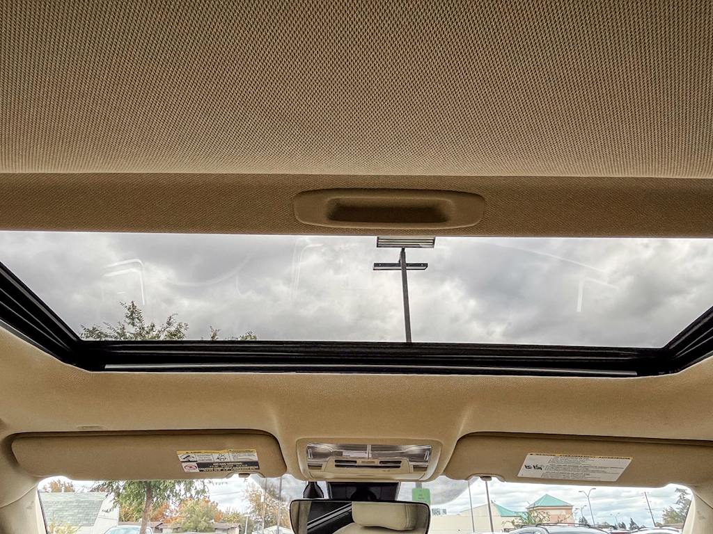 Thumbnail: 2019 Toyota Highlander - 23