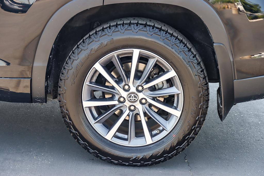 2018 Toyota Highlander XLE 21