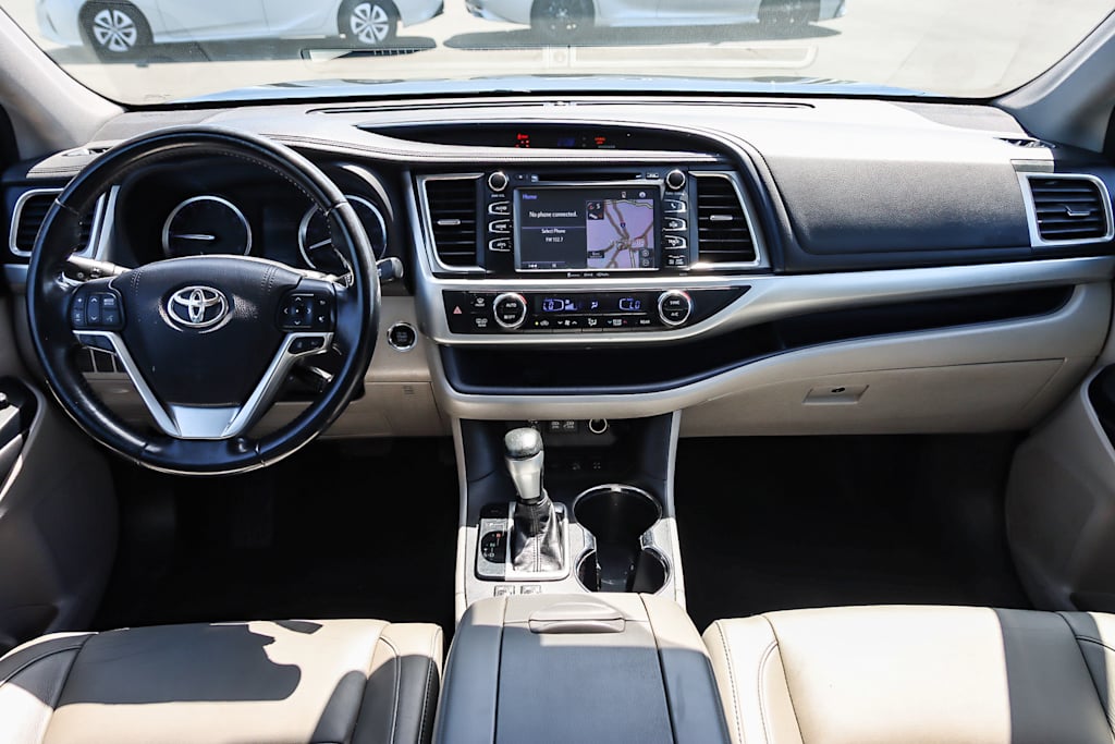 2018 Toyota Highlander XLE 2