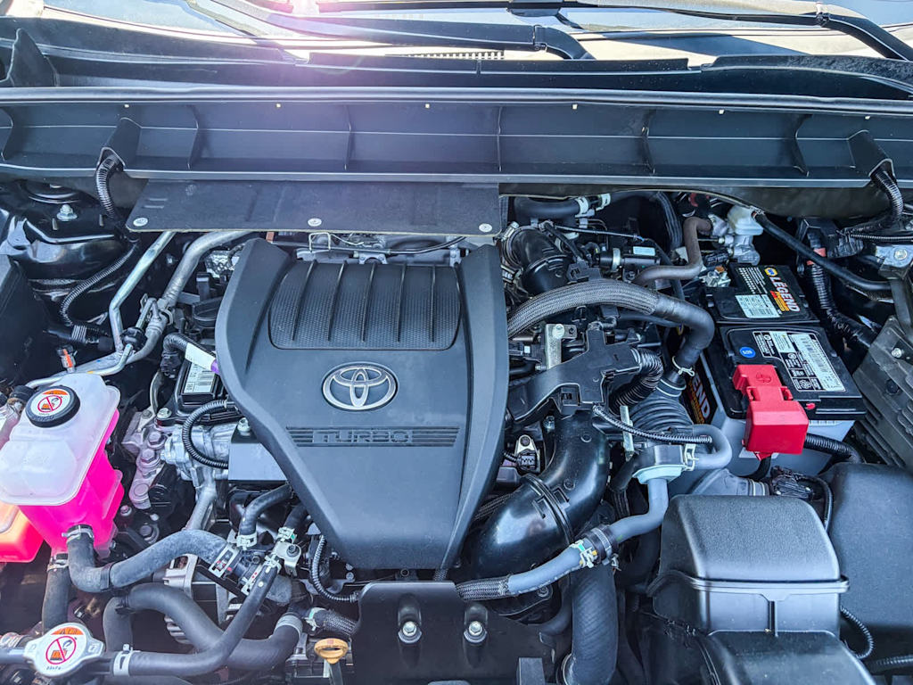 Thumbnail: 2024 Toyota Highlander - 8