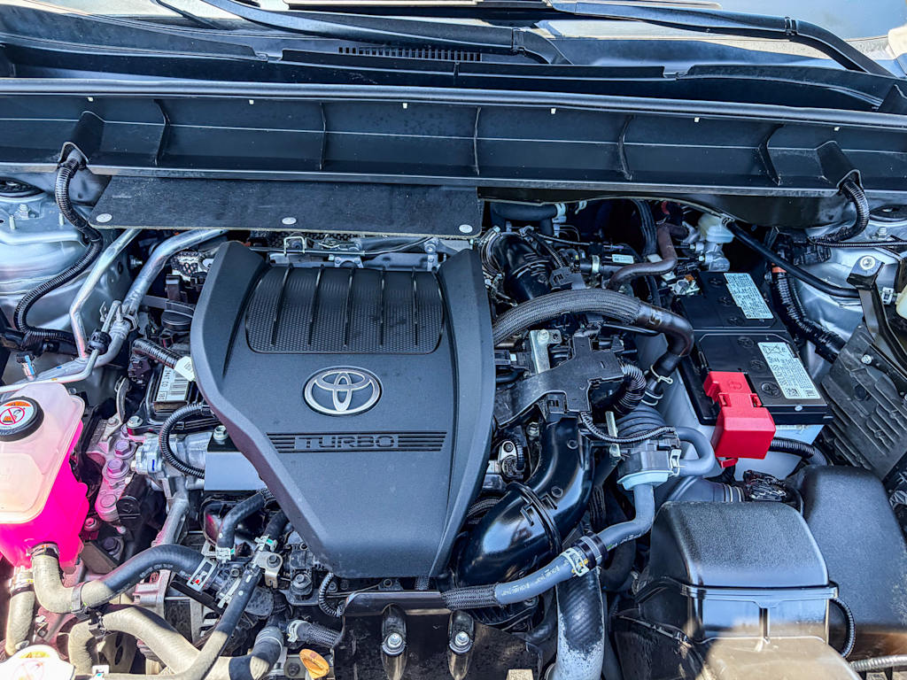 Thumbnail: 2023 Toyota Highlander - 8