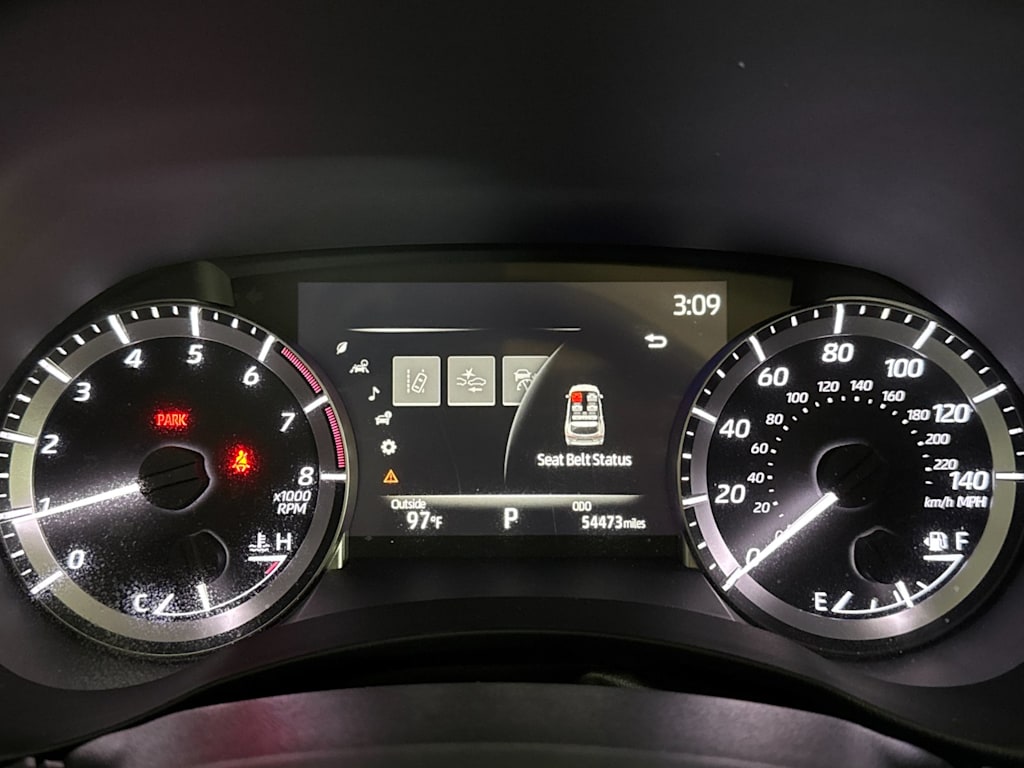 Thumbnail: 2023 Toyota Highlander - 14