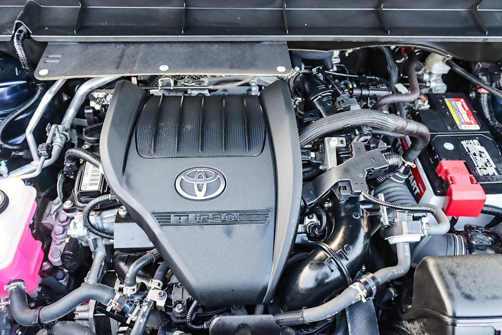 Thumbnail: 2023 Toyota Highlander - 7