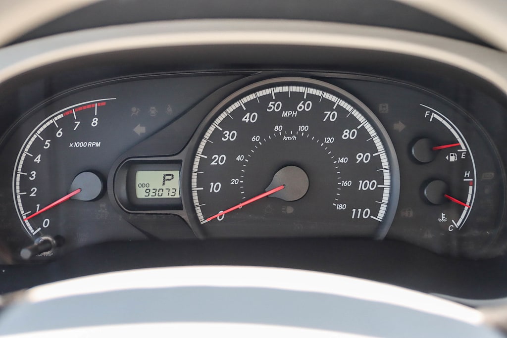 2014 Toyota Sienna LE 14