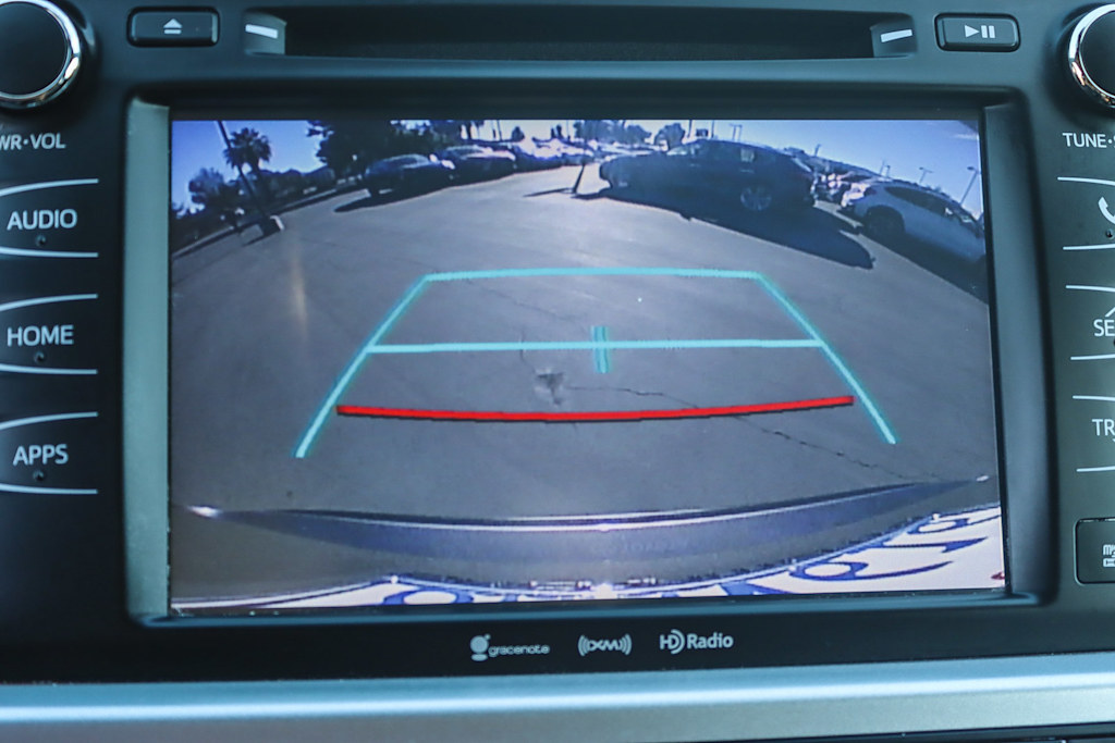 Thumbnail: 2019 Toyota Highlander - 27