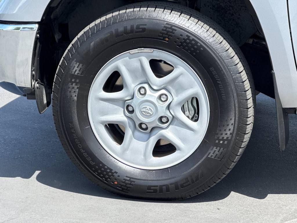 Thumbnail: 2018 Toyota Tundra - 8
