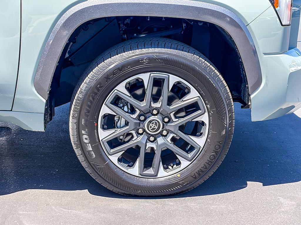 Thumbnail: 2024 Toyota Tundra - 6