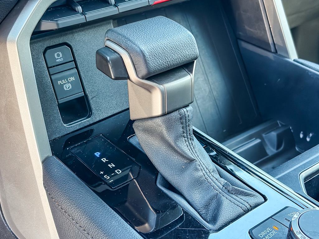 Thumbnail: 2024 Toyota Tundra - 13