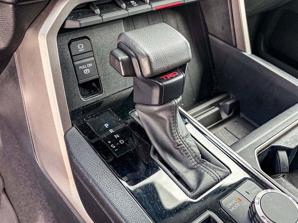 Thumbnail: 2022 Toyota Tundra - 14