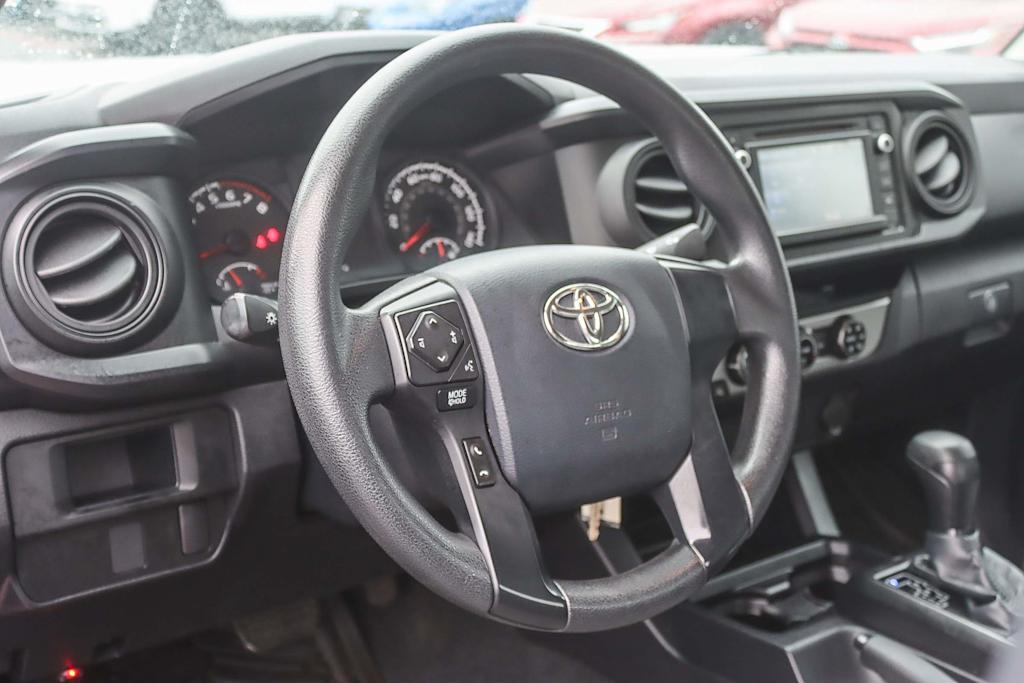 Thumbnail: 2017 Toyota Tacoma - 8