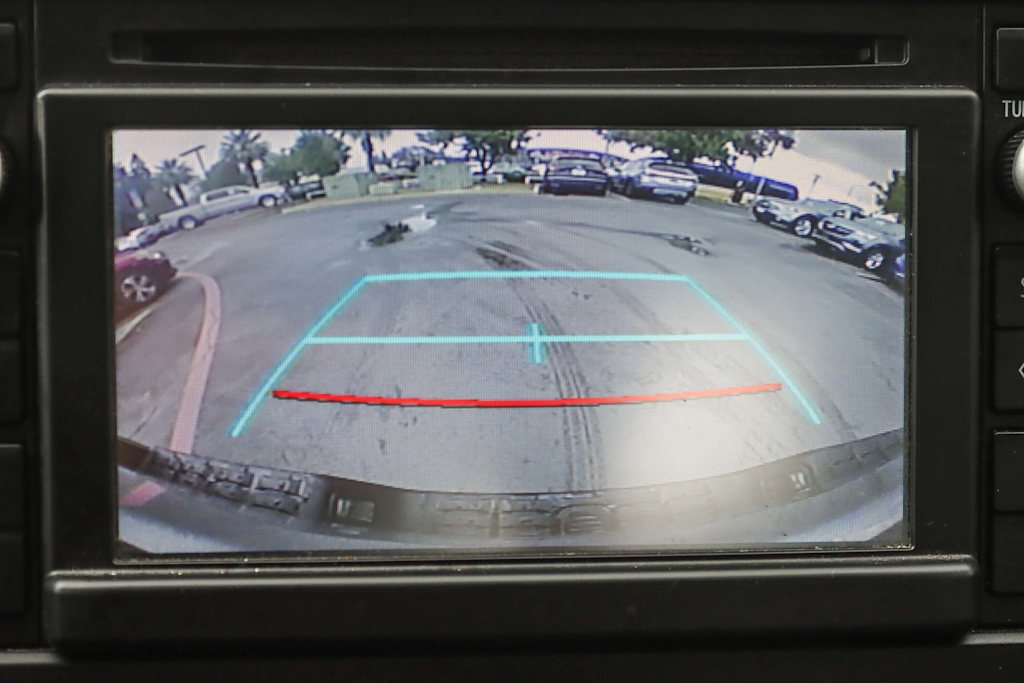 Thumbnail: 2017 Toyota Tacoma - 25