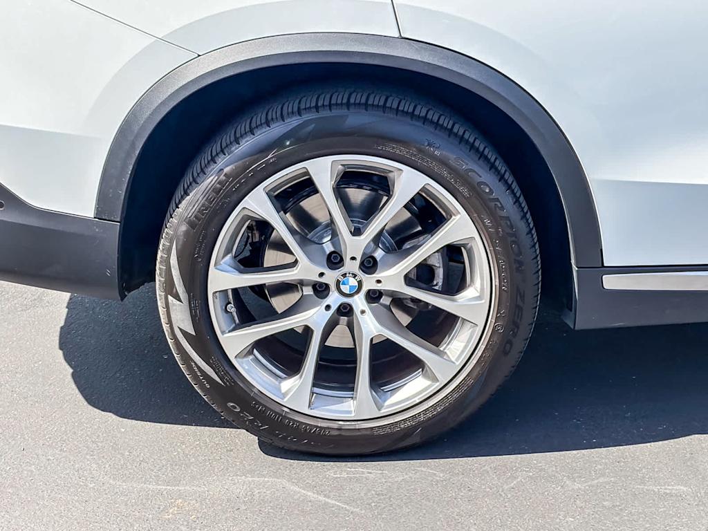 Thumbnail: 2024 BMW X5 - 19