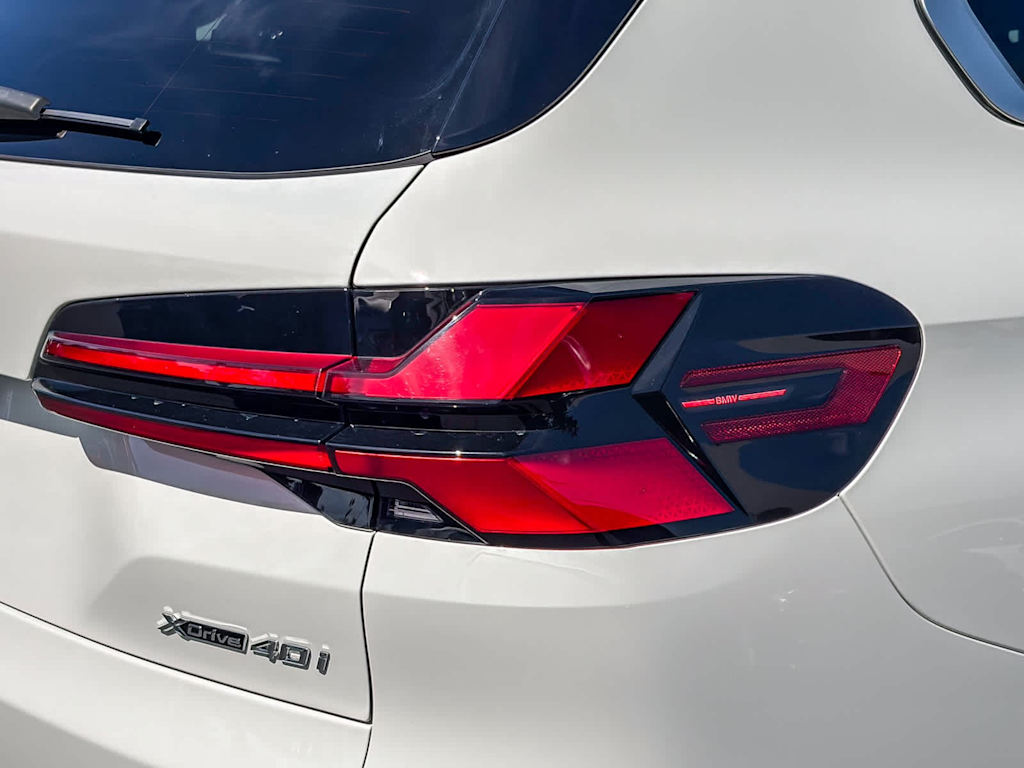 Thumbnail: 2024 BMW X5 - 18