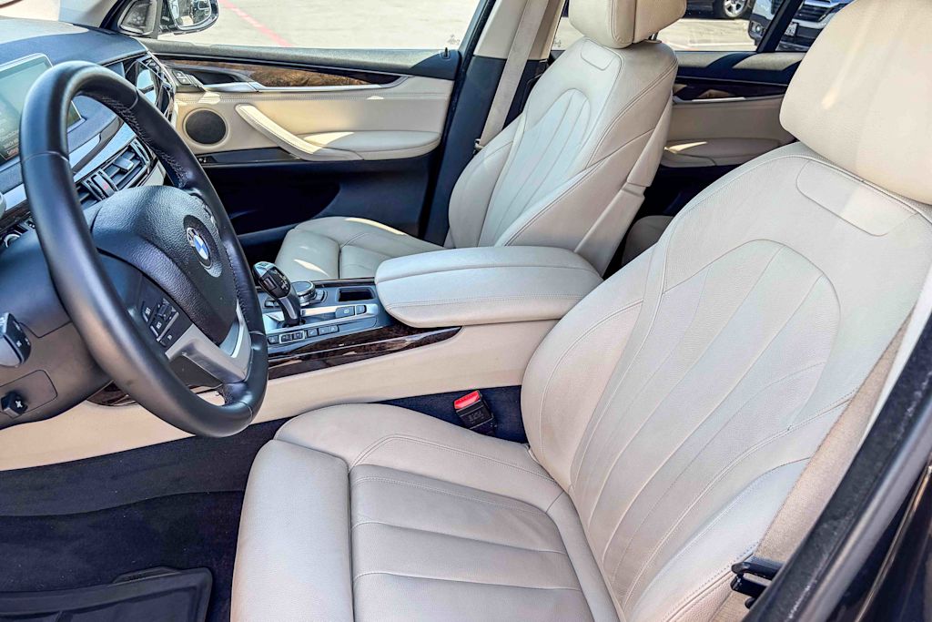 Thumbnail: 2016 BMW X5 - 11