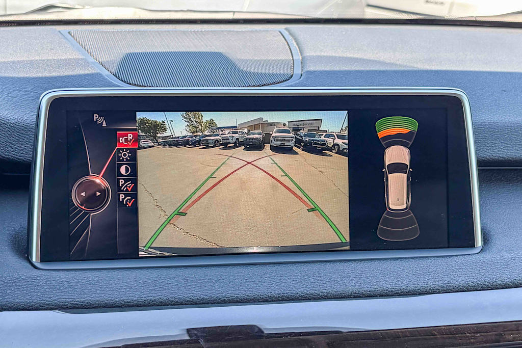 Thumbnail: 2016 BMW X5 - 25