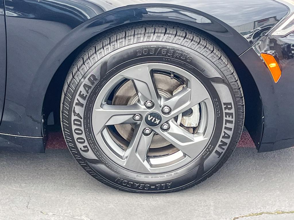 Thumbnail: 2021 Kia K5 - 6