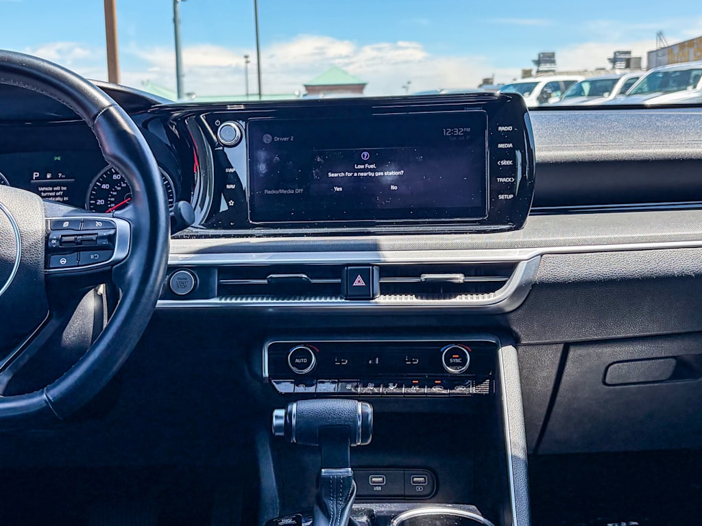 Thumbnail: 2022 Kia K5 - 8