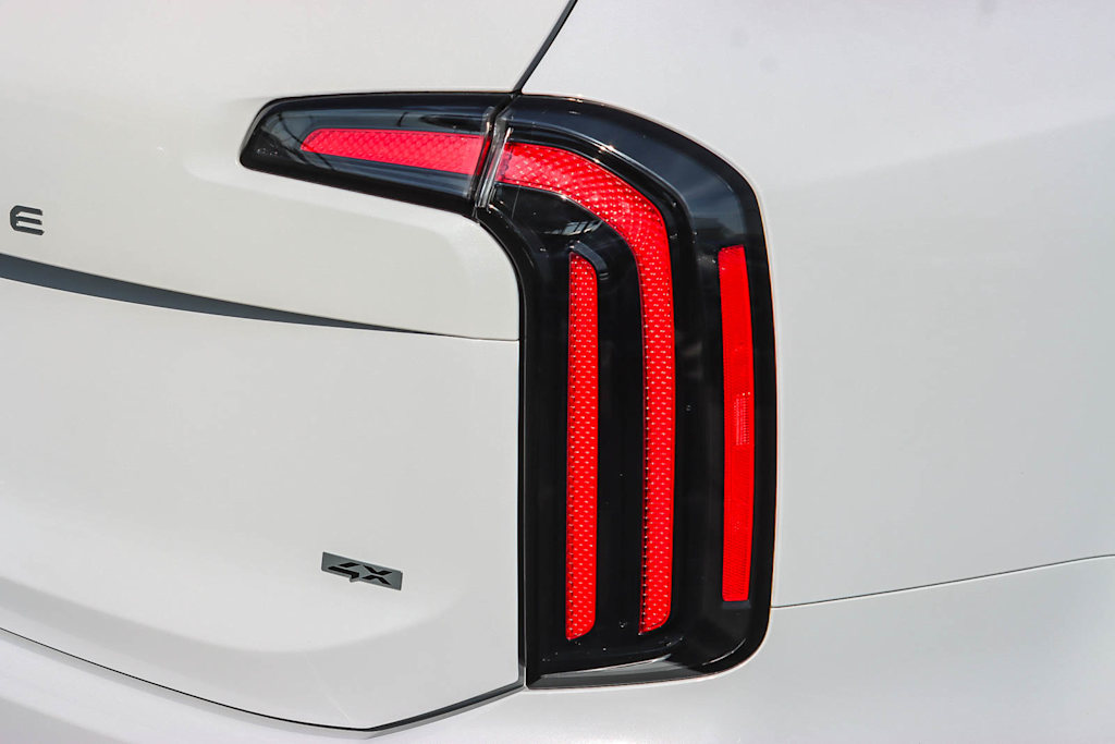 Thumbnail: 2024 Kia Telluride - 20