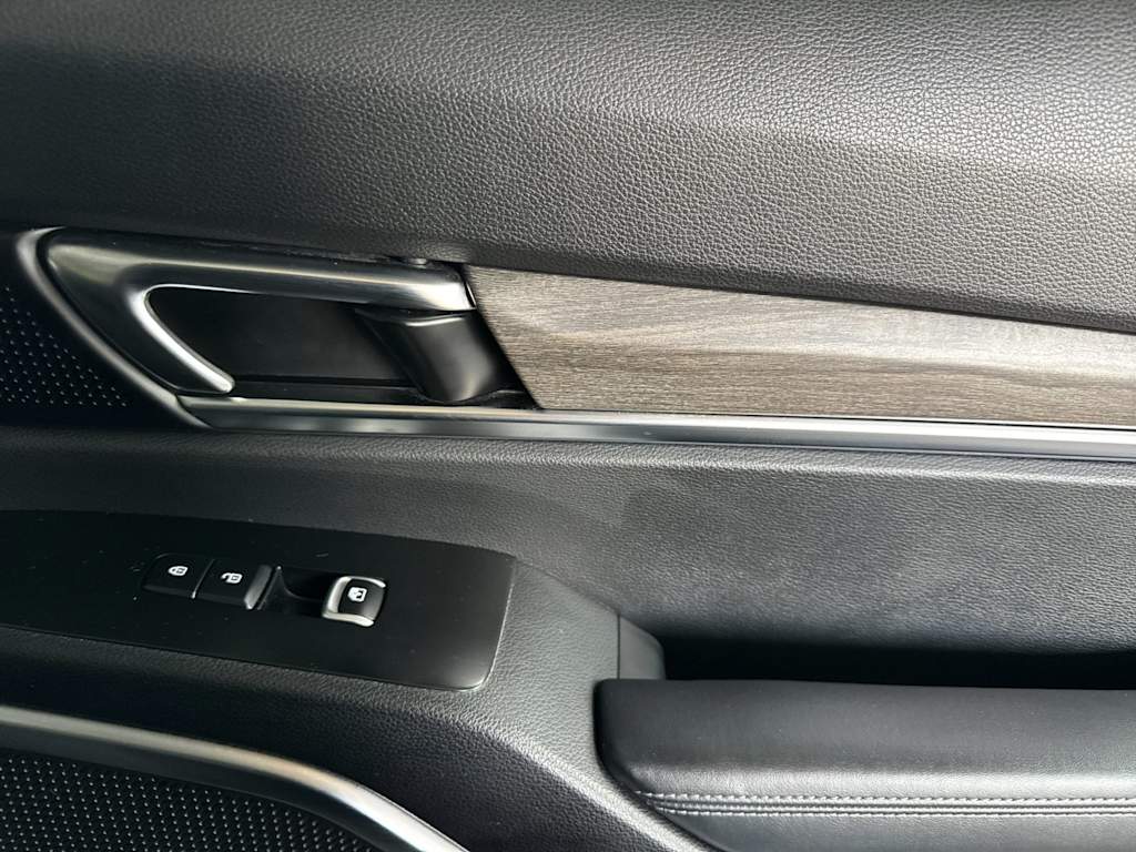 Thumbnail: 2021 Kia Telluride - 26