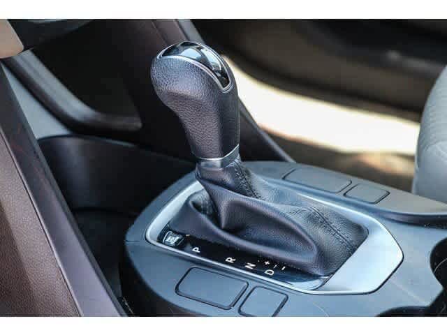 Thumbnail: 2017 Hyundai Santa Fe - 15