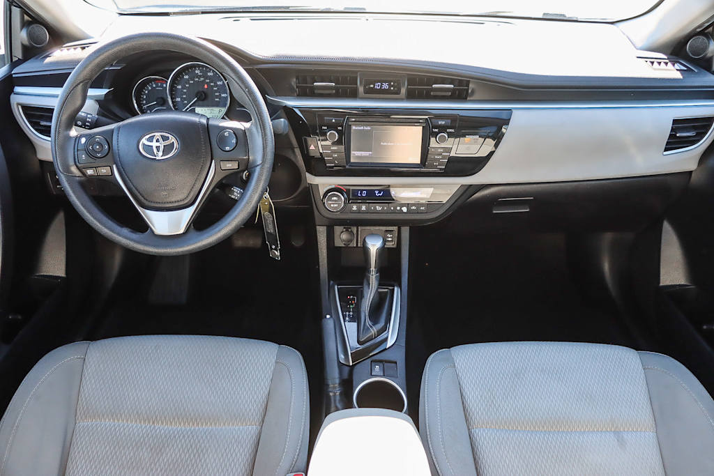 2016 Toyota Corolla LE 2