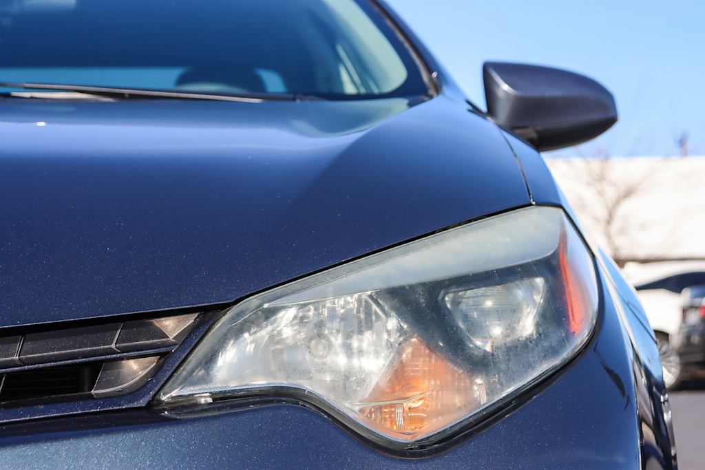 2016 Toyota Corolla LE 18