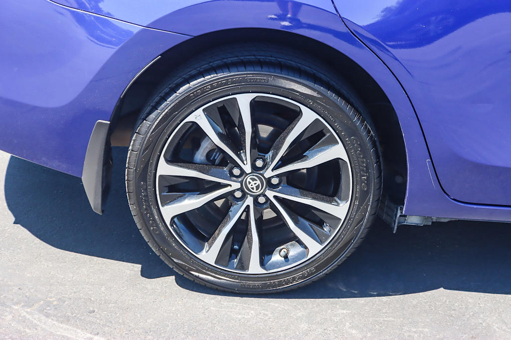 Thumbnail: 2017 Toyota Corolla - 21