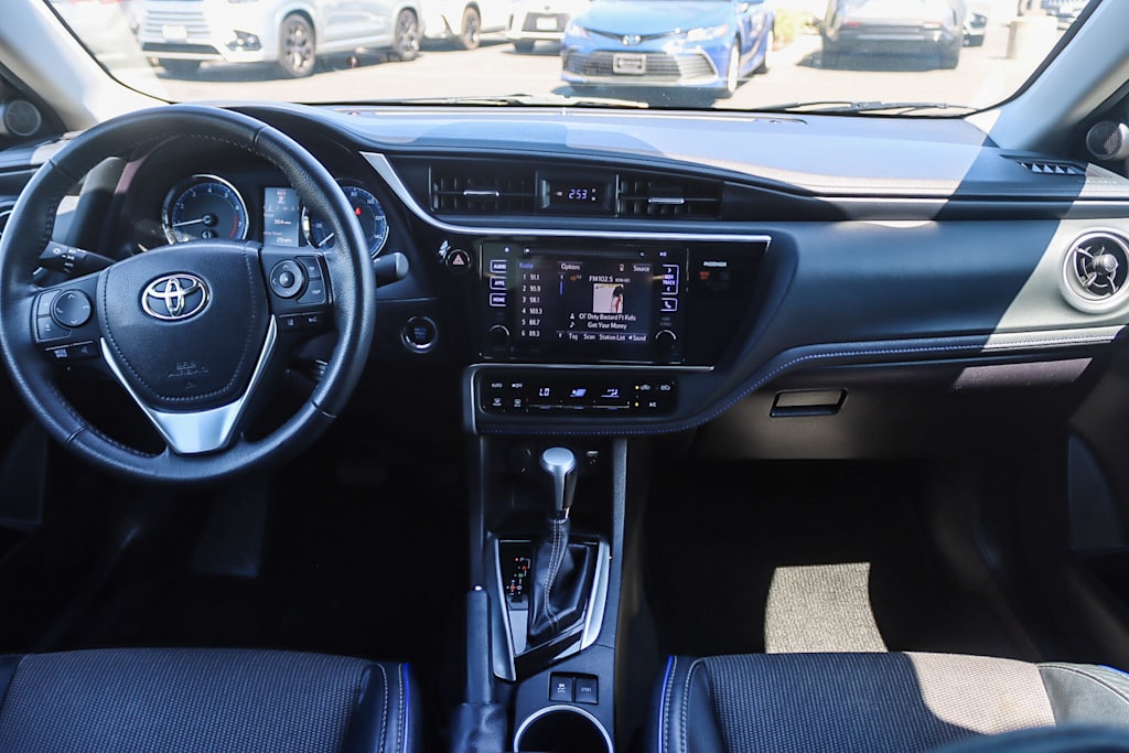 Thumbnail: 2017 Toyota Corolla - 2