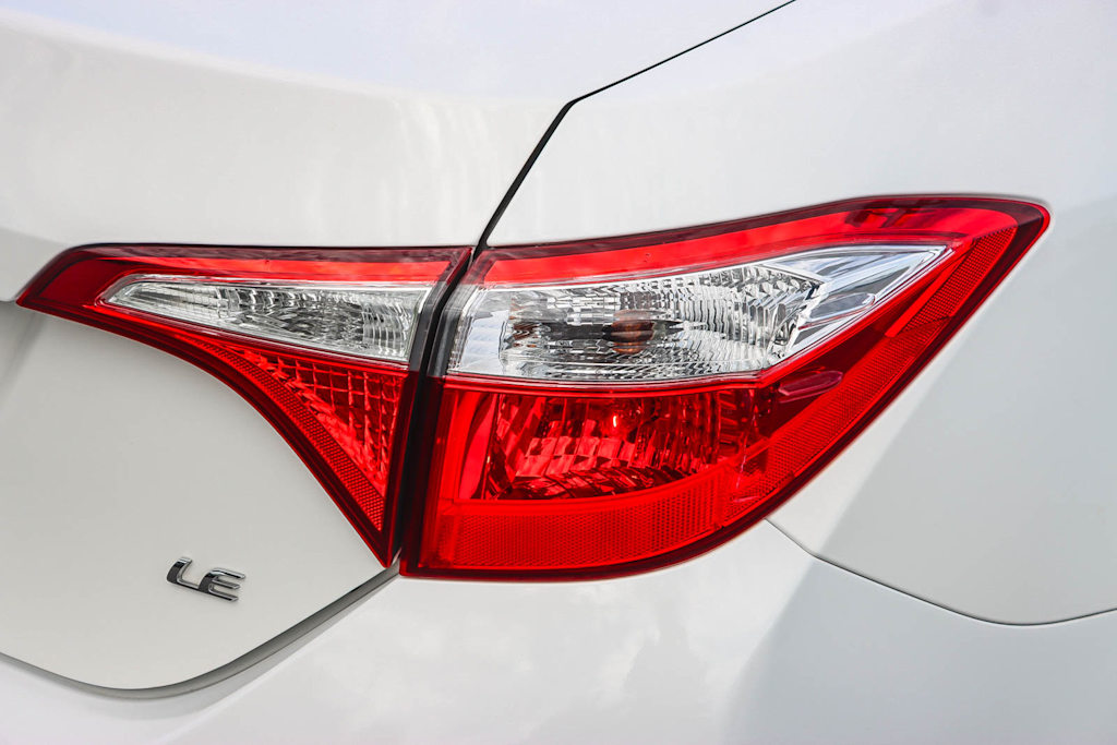 Thumbnail: 2016 Toyota Corolla - 20