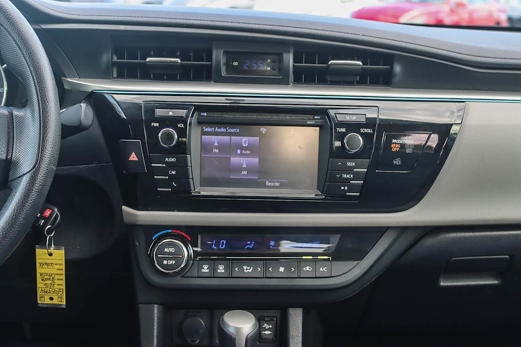 Thumbnail: 2016 Toyota Corolla - 12