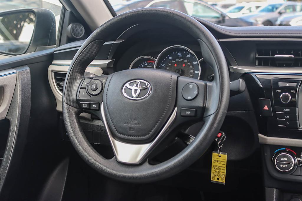 Thumbnail: 2016 Toyota Corolla - 8