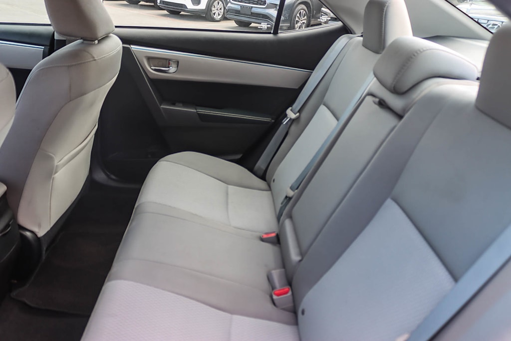 Thumbnail: 2016 Toyota Corolla - 11