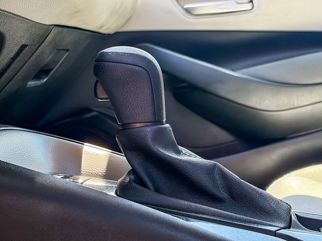 Thumbnail: 2021 Toyota Corolla - 25