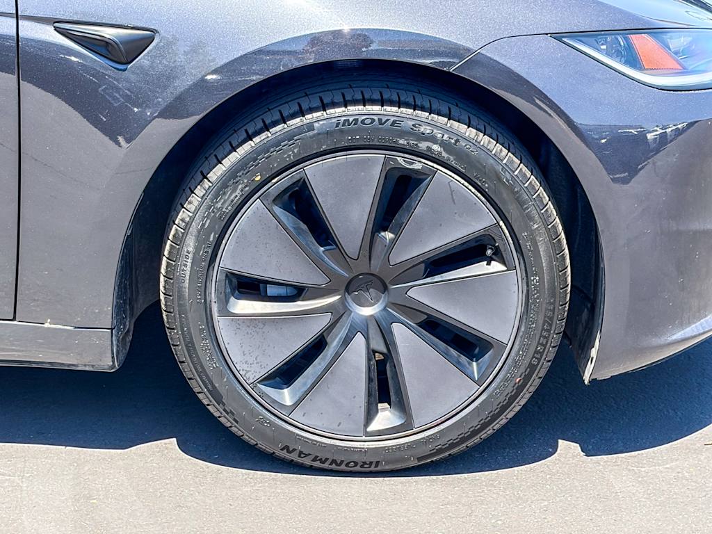 Thumbnail: 2024 Tesla Model 3 - 7