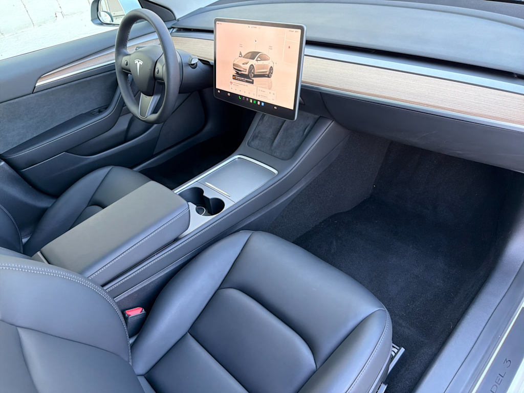 Thumbnail: 2023 Tesla Model 3 - 10