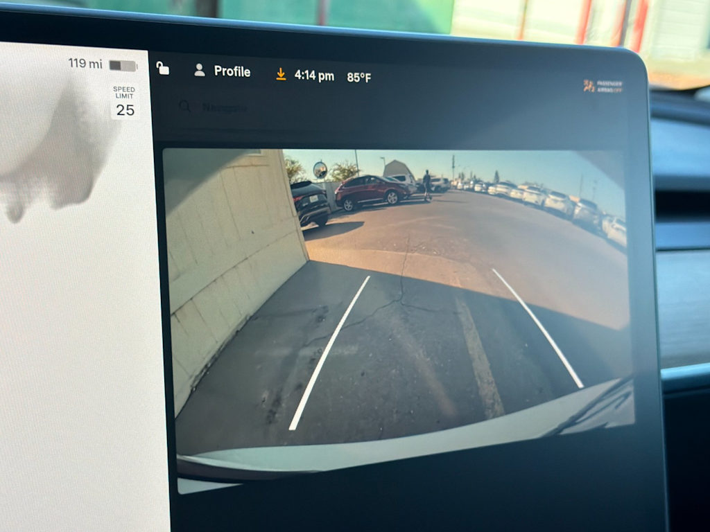 Thumbnail: 2023 Tesla Model 3 - 22