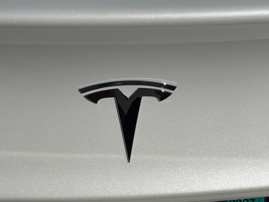 Thumbnail: 2023 Tesla Model 3 - 29