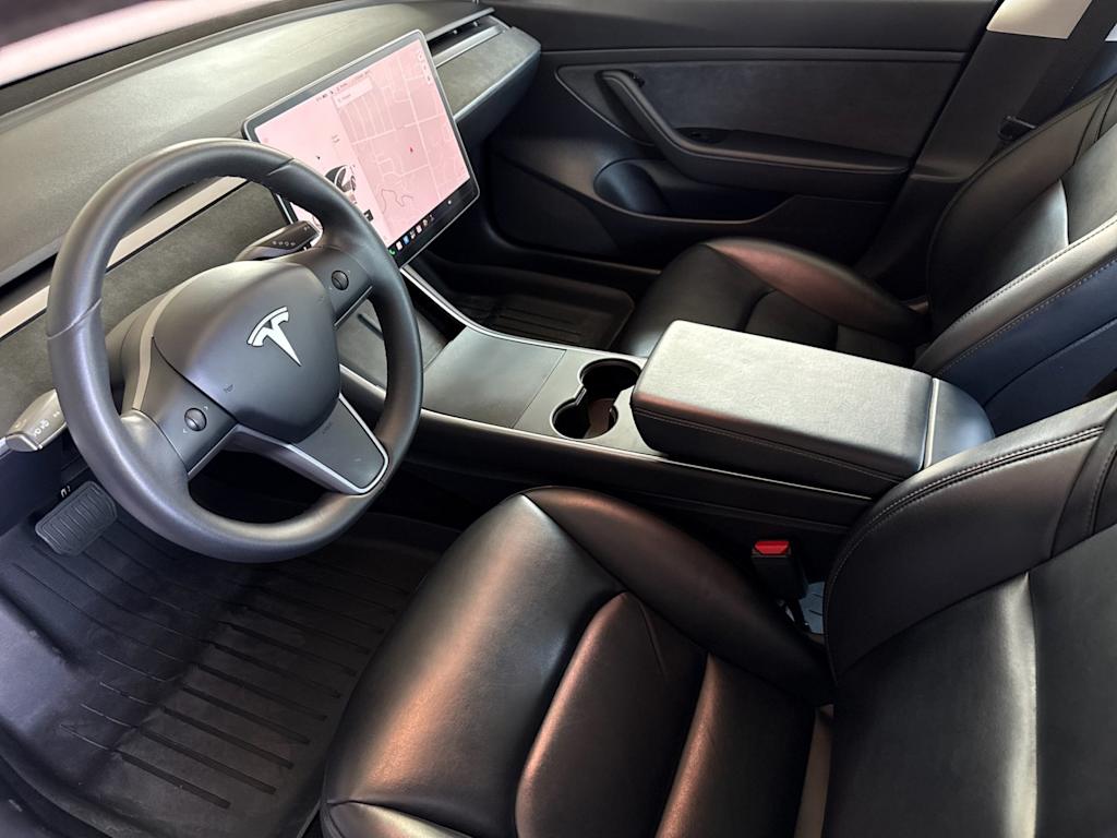 Thumbnail: 2020 Tesla Model 3 - 10
