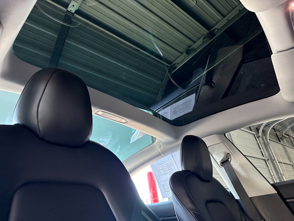 Thumbnail: 2020 Tesla Model 3 - 22