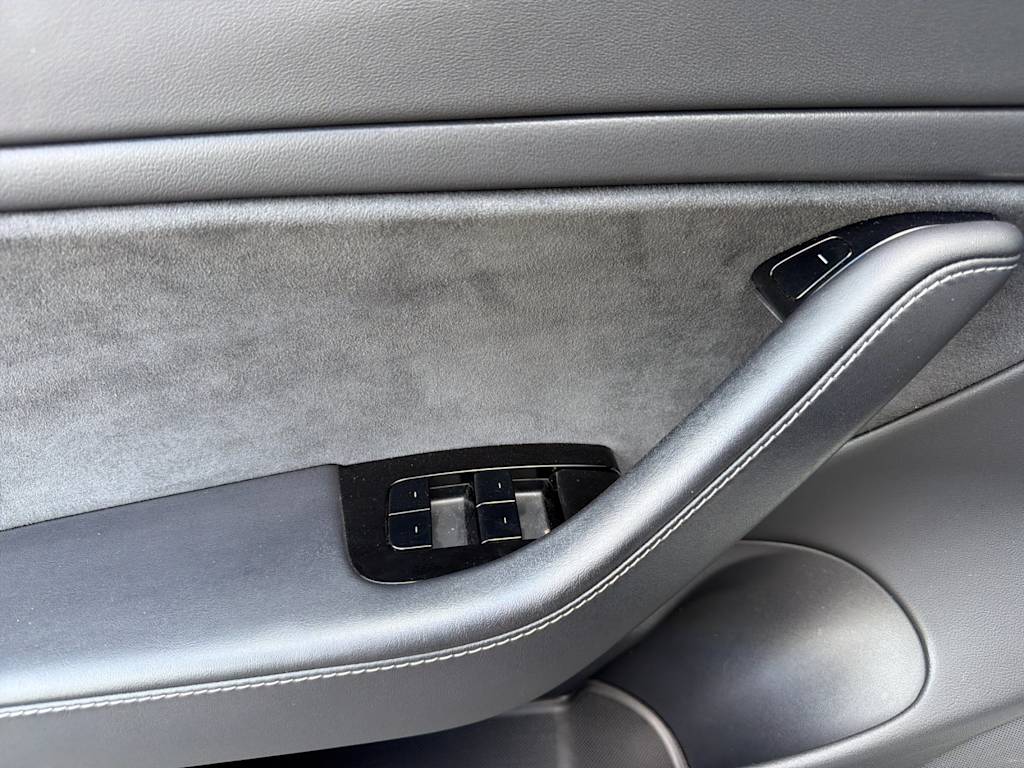 Thumbnail: 2018 Tesla Model 3 - 19