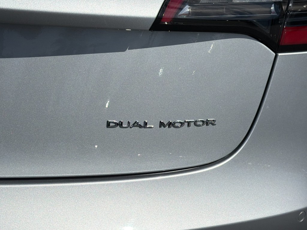 Thumbnail: 2018 Tesla Model 3 - 7